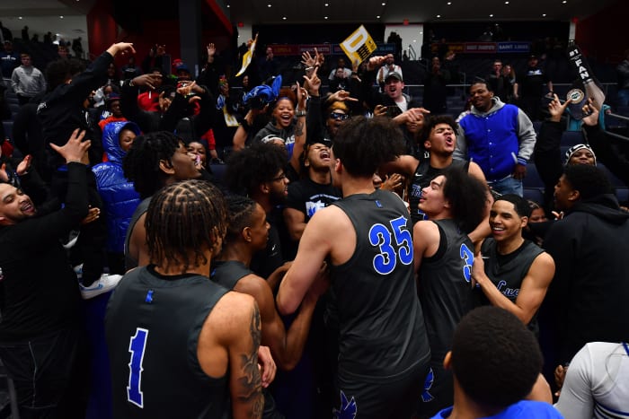 Lutheran East celebrates winning the 2023 Division III state championship